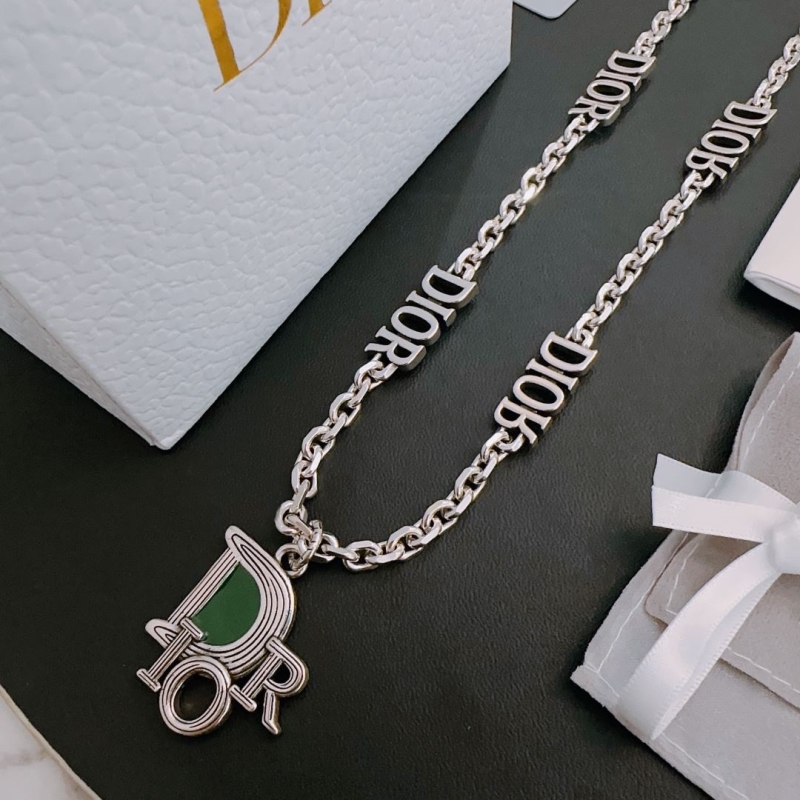 chr1st1an D10r necklaces